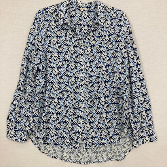 Jane and Delancey Blue Novelty Giraffe Print Soft Rayon Button Down Large - Picture 1 of 11